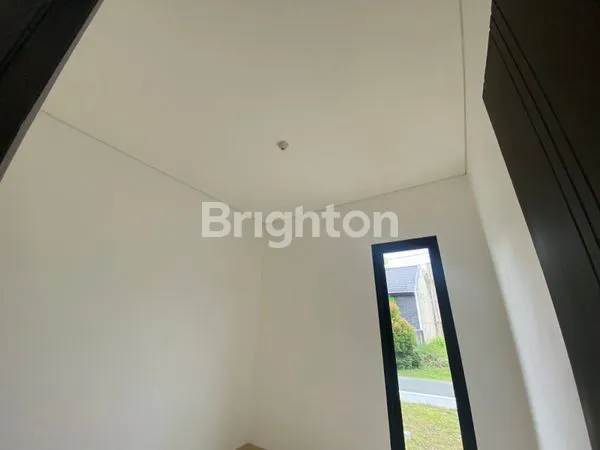 image RUMAH KAWASAN ELIT DEKAT PINTU TOL  (4)