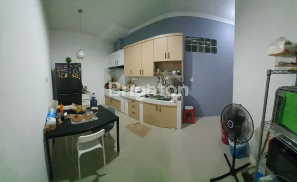 image RUMAH CENGKARENG BAGUS 2 LANTAI SIAP HUNI DEKAT CASA JARDIN (2)