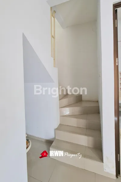 image RUMAH MINIMALIS 2 LANTAI DI GRAHA RAYA LINEA RESIDENCE (6)