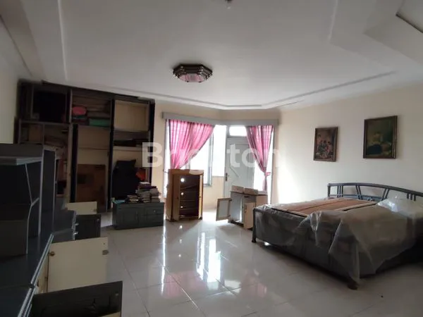 image RUMAH HOOK SIAP HUNI DI DANAU SUNTER JAKARTA UTARA (5)