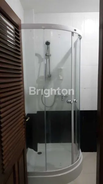 image RUMAH STRETEGIS DI PINGGIR JALAN (3)