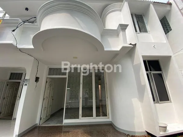 image RUMAH BARU MINIMALIS DAN MEWAH TANJUNG DUREN  (3)