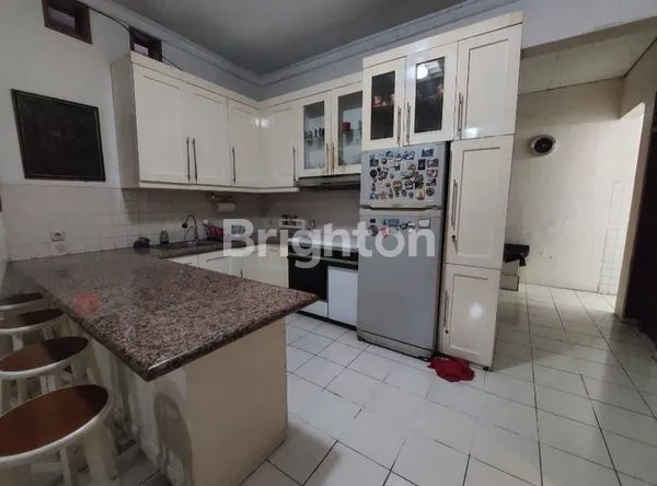 image RUMAH LAMA DAN TERAWAT DI MENTEN JL. CISADANE CIKINI JAKARTA PUSAT LOKASI BAGUS (6)