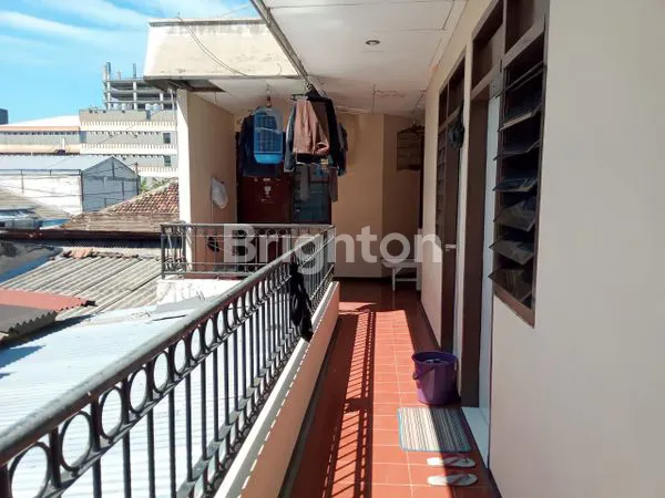 image RUMAH TINGGAL DAN KOST DI JL PUTAT GEDE TIMUR SURABAYA (4)