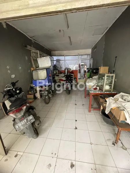 image RUKO STRATEGIS PINGGIR JALAN (2)