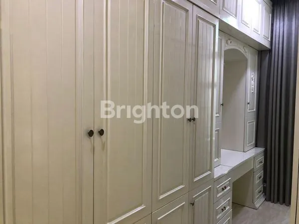 image APARTEMEN MEWAH DI SURABAYA BARAT CONNECTING DENGAN GRAND SUNGKONO MALL DEKAT DENGAN TOL SATELIT DAN HR. MUHAMMAD. FULL FURNISH SIAP HUNI. TOWER VENETIAN  (7)