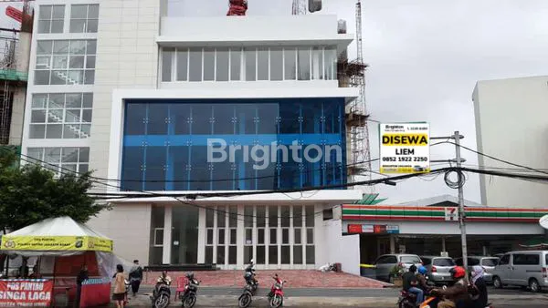 GEDUNG 4 LANTAI KEBON JERUK DEKAT AKR TOWER DAN MNC