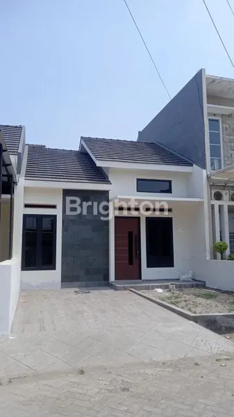 image RUMAH DI SURABAYA TIMUR (1)