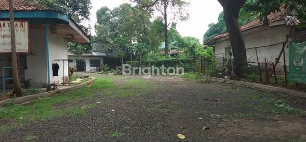 image GUDANG PINGGIR JALAN BESAR (7)