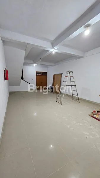 RUKO 2 LT POTENSIAL UNTUK BISNIS