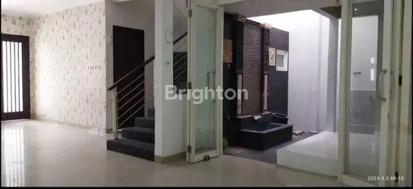 image RUMAH CANTIK FULL FURNISH SIAP HUNI GKB GRESIK (8)