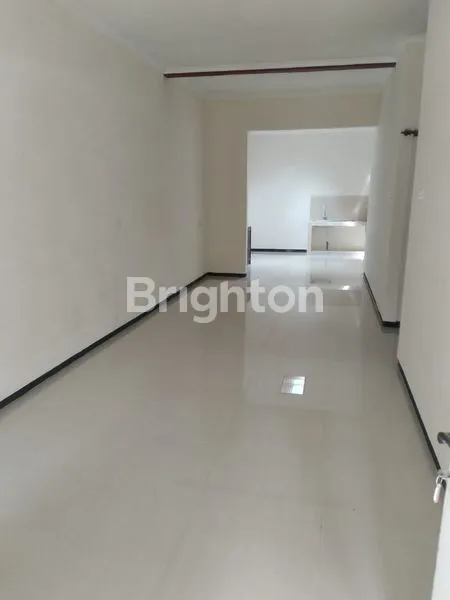 image RUMAH TERAWAT DAN STRATEGIS DI PUNCAK DIENG, VIEW SANGAT ASRI (2)