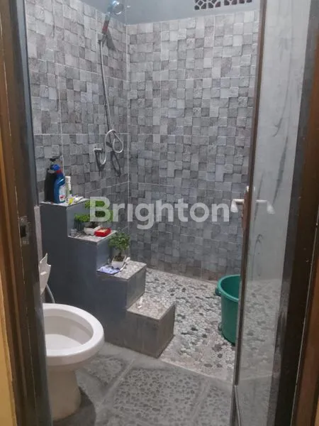 image RUMAH 2LT + ROOFTOP, SHM, 3KT, 2KM, SEMI FURNISH (8)