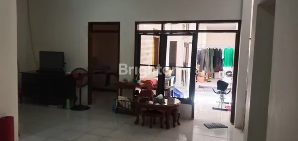 image RUMAH WISMA PERMAI HADAP SELATAN (4)