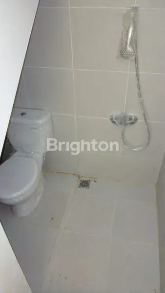 image RUMAH NORTHWEST PARK  2 LANTAI (2)