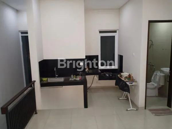 image RUKO CANTIK MURAH DAN STRATEGIS DI DEKAT SETRADUTA BANDUNG  (6)