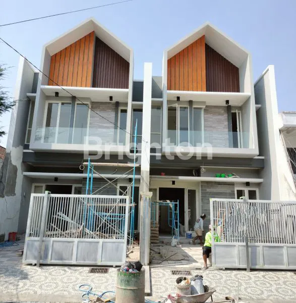 image RUMAH BARU DAN MEWAH 2 LT DI JL MANYAR KERTOADI SURABAYA  (1)