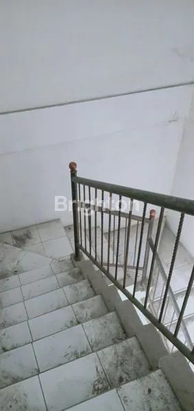 image RUKO 2 LANTAI STRATEGIS DEKAT KOTA & EXIT TOLL SIDOARJOGADING FAJAR (2)