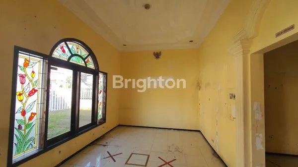 image RUMAH DENGAN HALAMAN LUAS DI AREA  PRODUKTIF COCOK BUAT SEGALA USAHA (6)