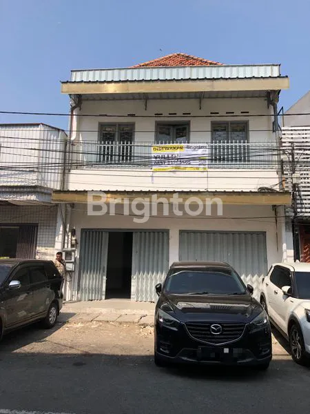 image RUKO BALIWERTI LOKASI SANGAT STRATEGIS SIAP HUNI COCOK UNTUK SEGALA JENIS USAHA ! (1)