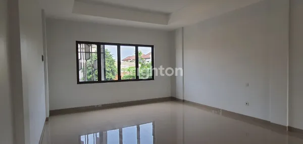 image RUKO BARU GRESS RAYA SEMOLOWARU, KAWASAN RAMAI SURABAYA TIMUR (3)