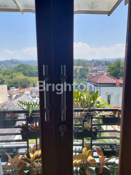 image RUMAH CANTIK TERAWAT SIAP HUNI DI CIGADUNG BANDUNG UTARA (7)