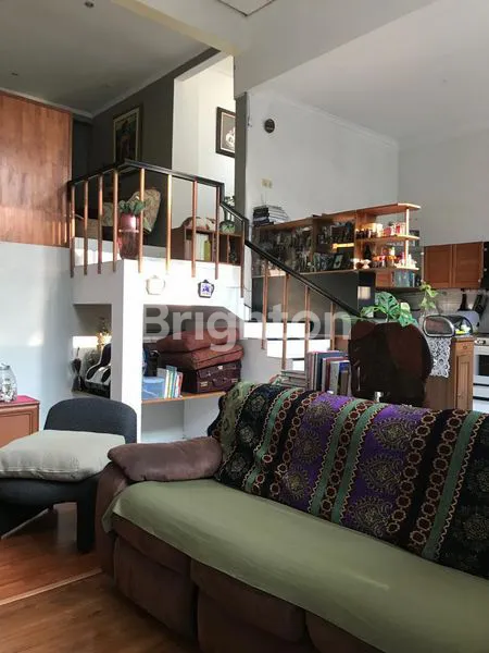 image RUMAH CANTIK 2 LANTAI DI SAYAP SETIABUDI BANDUNG UTARA UDARA SEJUK DAN DEKAT KE KAMPUS UPI BANDUNG  (1)