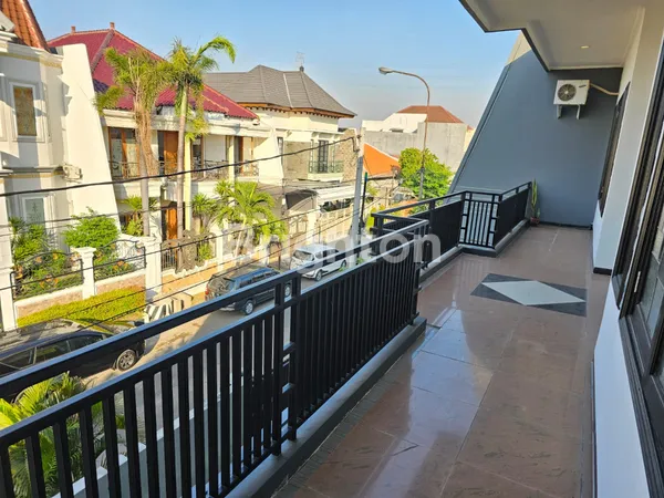 image DHARMAHUSADA INDAH PERUMAHAN ELIT SIAP HUNI SELANGKAH DARI GALAXY MALL, UNAIR (2)