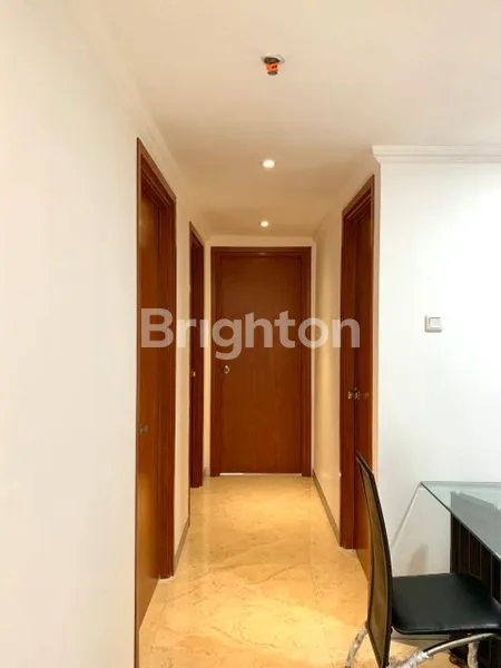 image APARTMENT GRAND PALACE KEMAYORAN 3BR 90M2 NEGO HADAP SWIMMING POOL JAKARTA PUSAT (6)