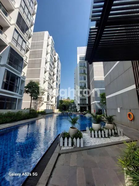 THE ROSEBAY GRAHA FAMILI