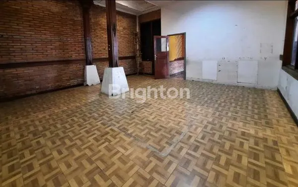 image RUMAH USAHA DI JEMURSARI SURABAYA (2)