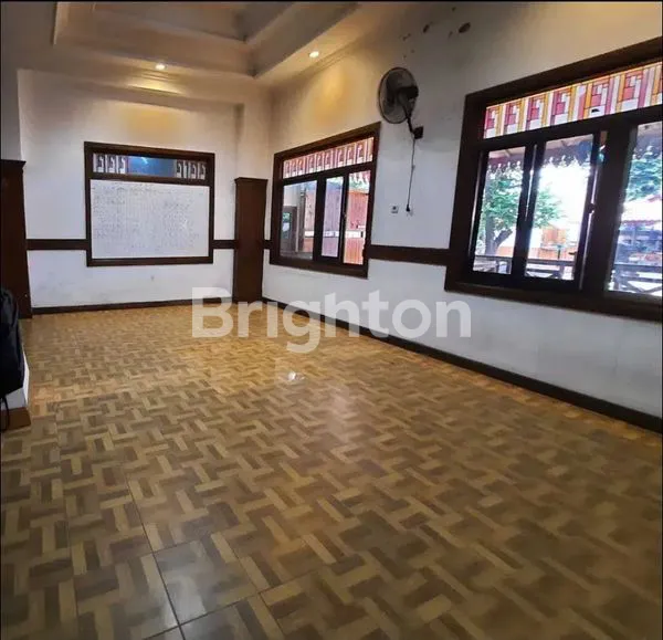 image RUMAH USAHA DI JEMURSARI SURABAYA (6)