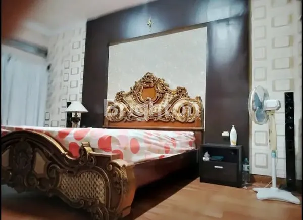 image RUMAH 3 LANTAI MINIMALIS (3)