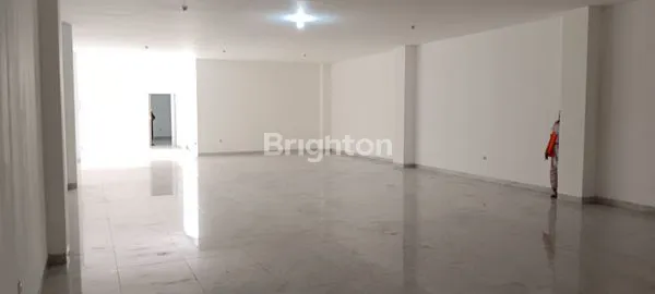 image DISEWAKAN RUANG USAHA / RUKO NGEBLONG COCOK UNTUK KANTOR DAN USAHA KULINER DI SAYAP RIAU , BANDUNG (5)