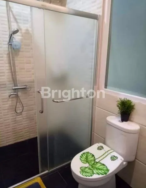 image RUMAH MEWAH 3 LANTAI PURI BINTARA REGENCY BEKASI BARAT BEBAS BANJIR (8)