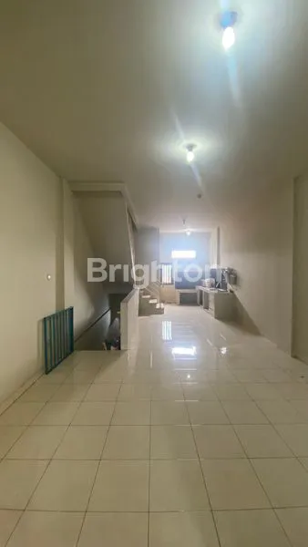 image RUKO STRATEGIS GADING SERPONG 3 LANTAI (1)