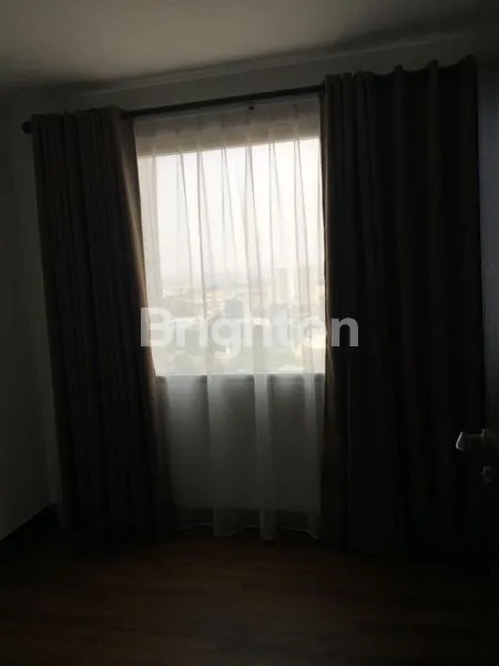 image 2 BR HOEK FULLY FURNISH APATEMEN SPRINGWOOD ALAM SUTERA TANGERANG (3)