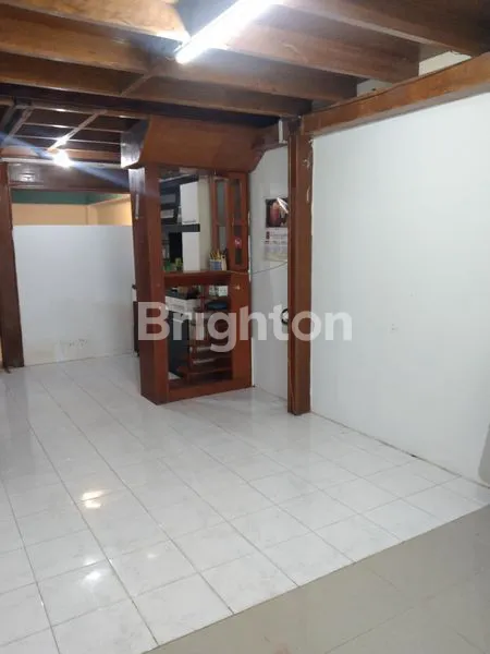 image RUMAH 2.5 LANTAI KEMBANG SARI SIAP HUNI (2)
