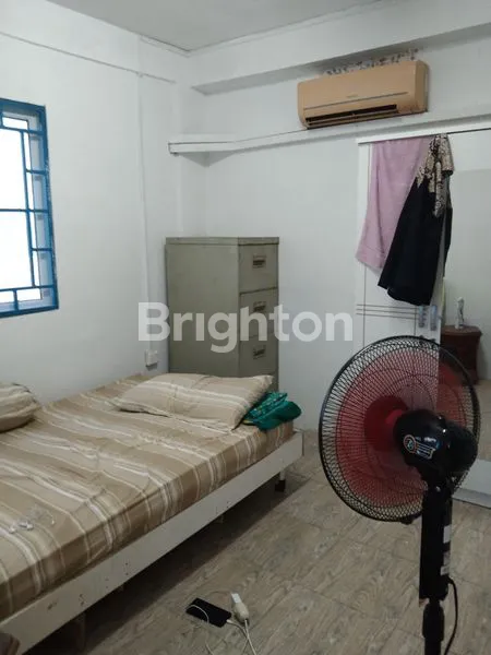 image RUMAH 2.5 LANTAI KEMBANG SARI SIAP HUNI (6)