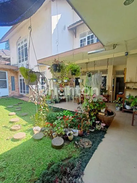 image VILLA DIJUAL LOKASI STRATEGIS DI KOTA BATU DEKAT DENGAN BANYAK WAHANA WISATA TERKENAL DI BATU (5)