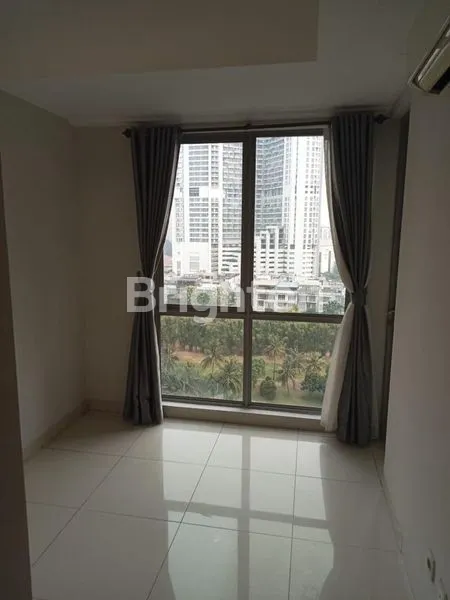 image APARTEMENT SEMI FURNISHED SERIUS CEPAT THE MANSION KEMAYORAN (7)
