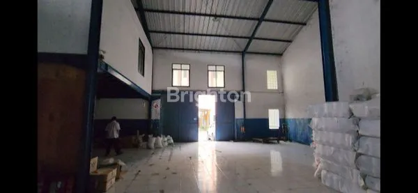 image GUDANG & KANTOR DI PINGGIR JALAN (2)