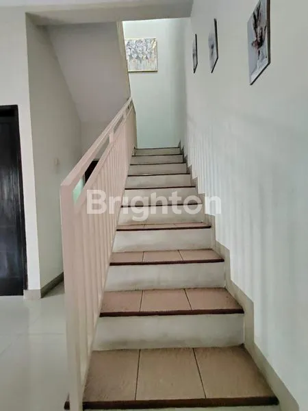 image RUMAH SIAP HUNI DAN STRATEGIS DEKAT PINTU TOLL SAWANGAN DEPOK (4)