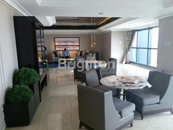 APARTEMEN THE PEAK RESIDENCE FULL FURNISH