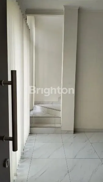 image RUMAH CLUSTER FLAVIO SUVARNA SUTERA CIKUPA 2 LANTAI (3)