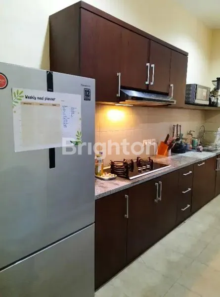 image RUMAH FULL FURNISHED DI JL KARANGSARI DENPASAR BARAT LOKASI STRATEGIS  (7)