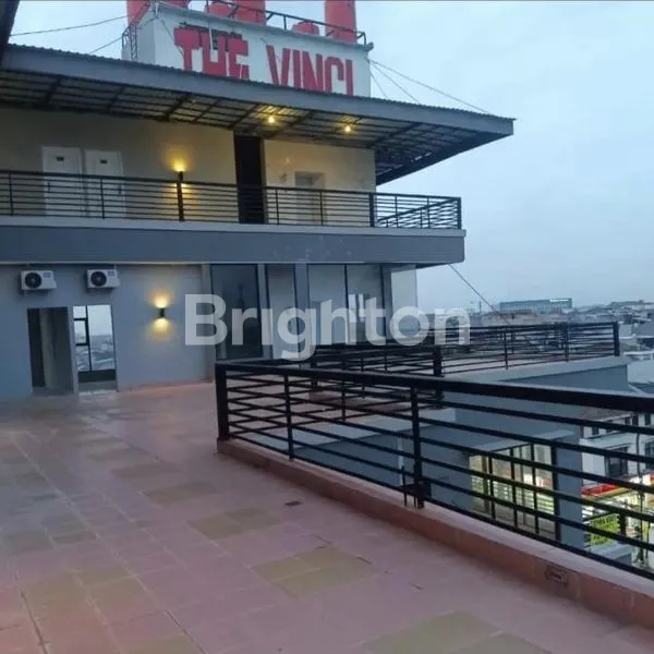 image GEDUNG KOST 5 LANTAI 58 KAMAR PEGADUNGAN KALIDERES (8)