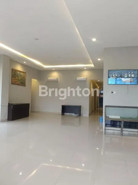 image GEDUNG KOST 5 LANTAI 58 KAMAR PEGADUNGAN KALIDERES (3)