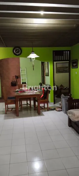 image RUMAH 2 LANTAI SIAP HUNI (2)