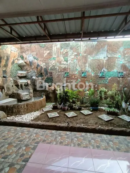 image RUMAH SIAP HUNI FURNISHED DI SOLO BARU DEKAT THE PARK MALL (7)